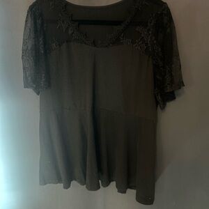 Black SHEIN 3XL top with lace sleeves
